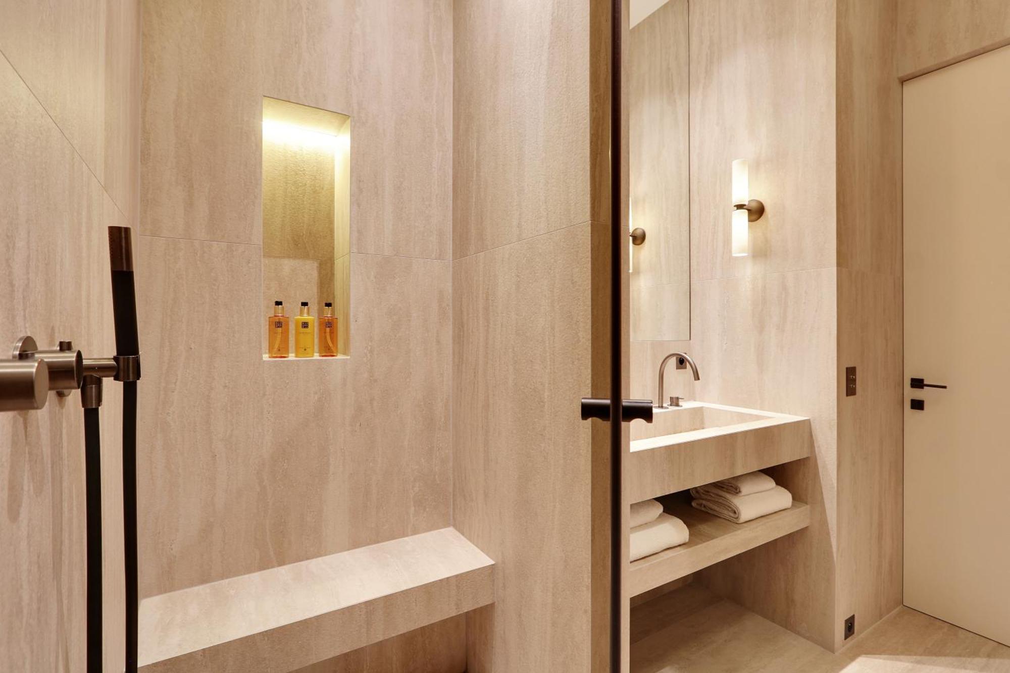 Thelander - Serviced In Louvre Apartment Paris