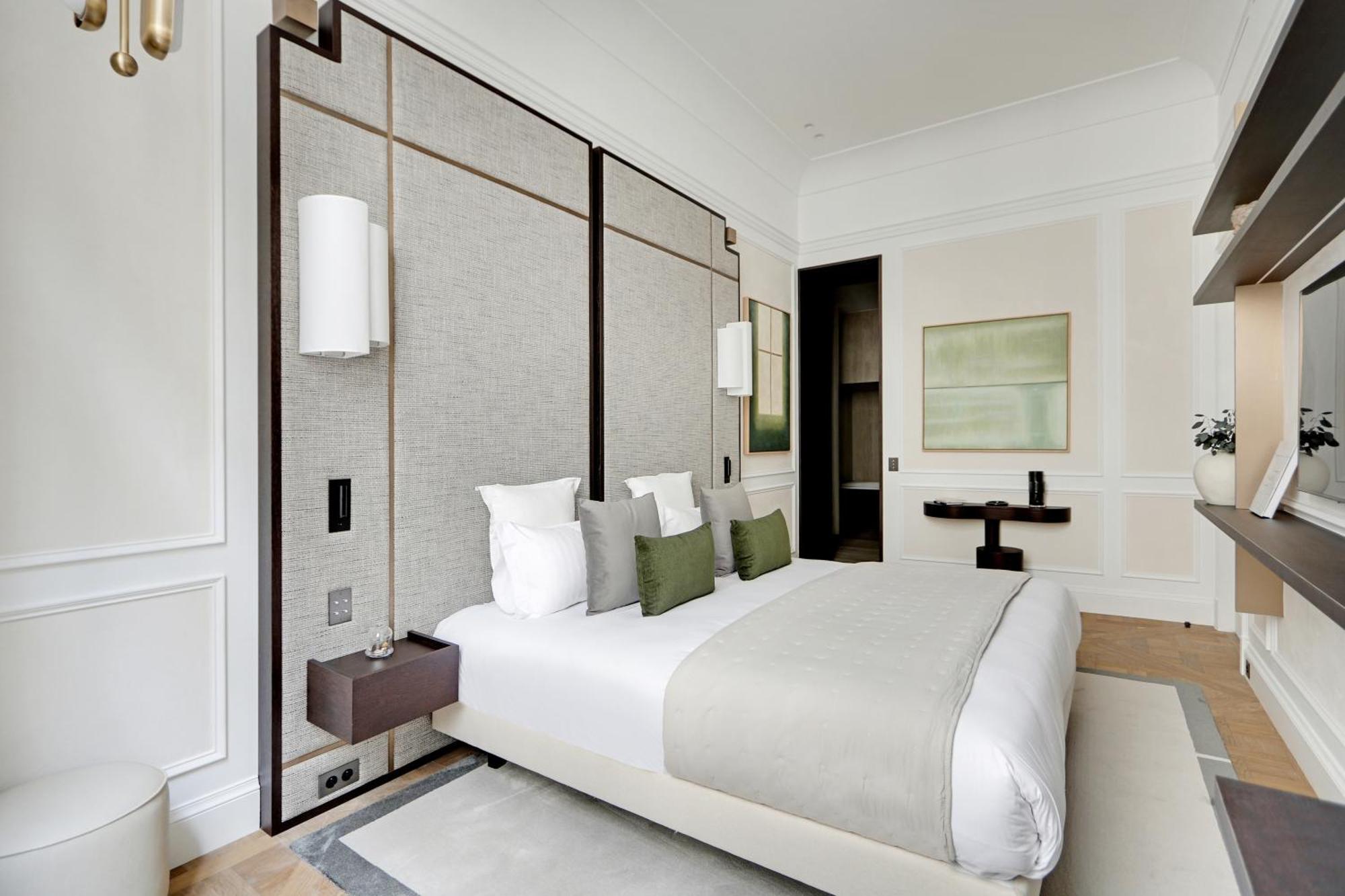 Thelander - Serviced In Louvre Apartment *