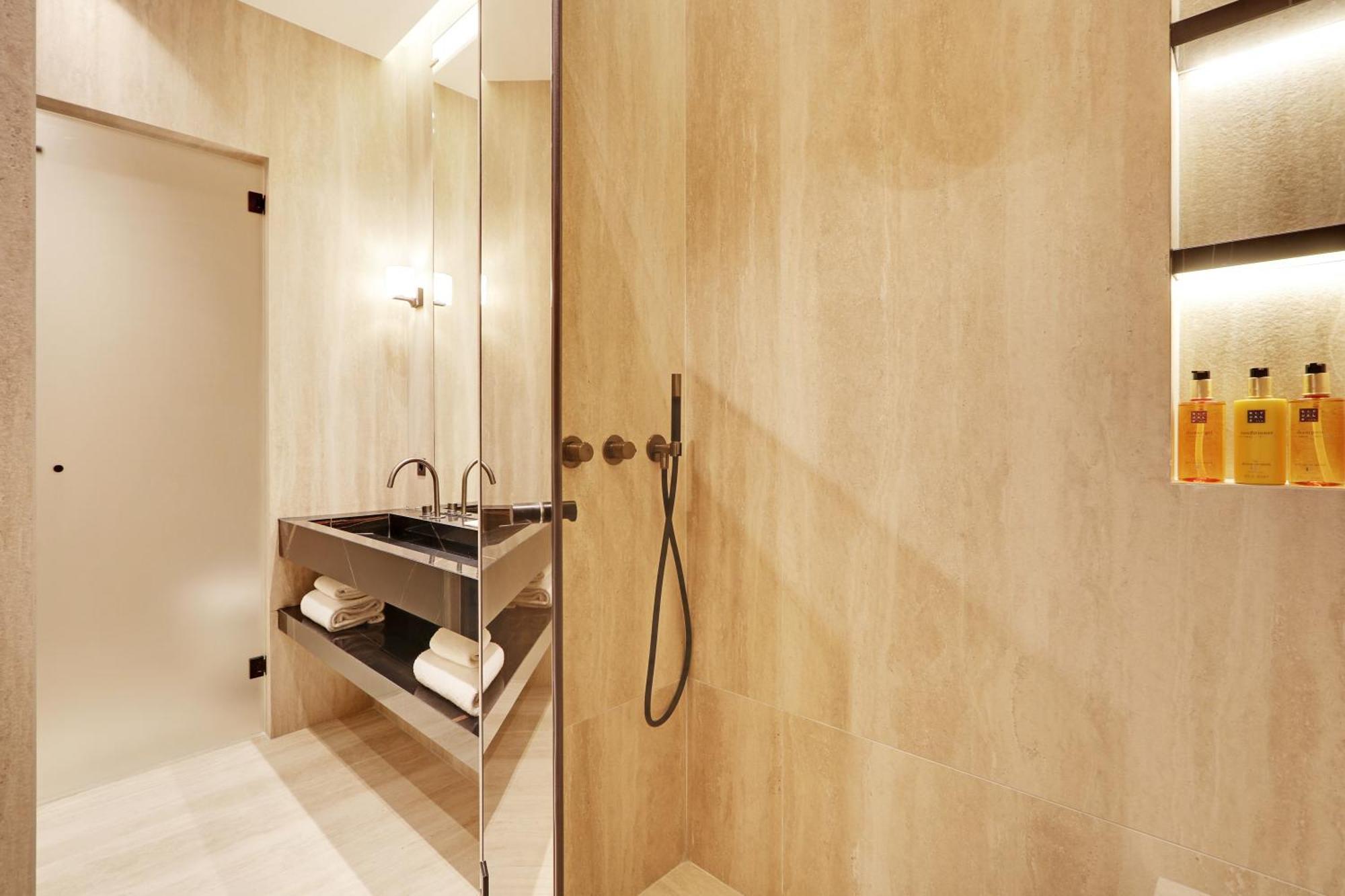 Thelander - Serviced In Louvre Apartment Paris